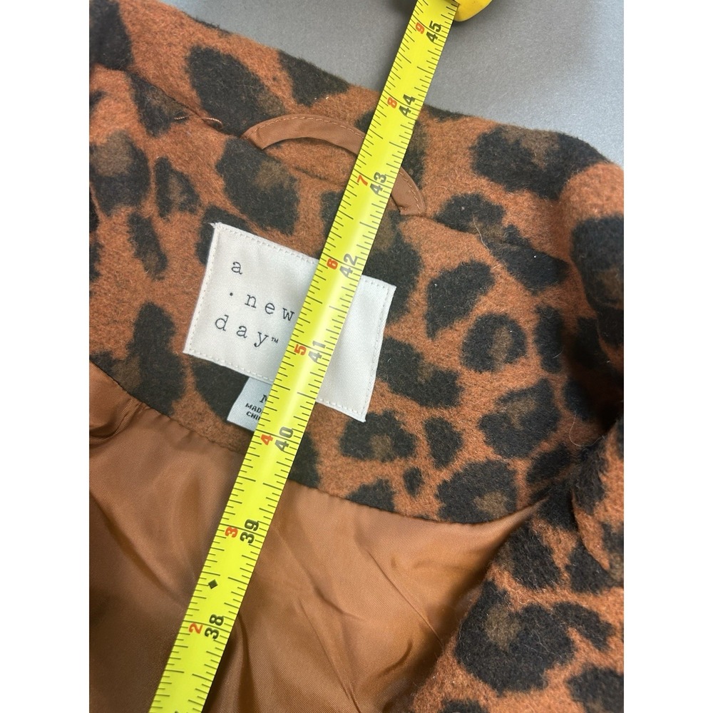 A New Day Women's Leopard Print Long Coat Size M Brown Black Snap Front Lined 45 - Picture 4 of 11